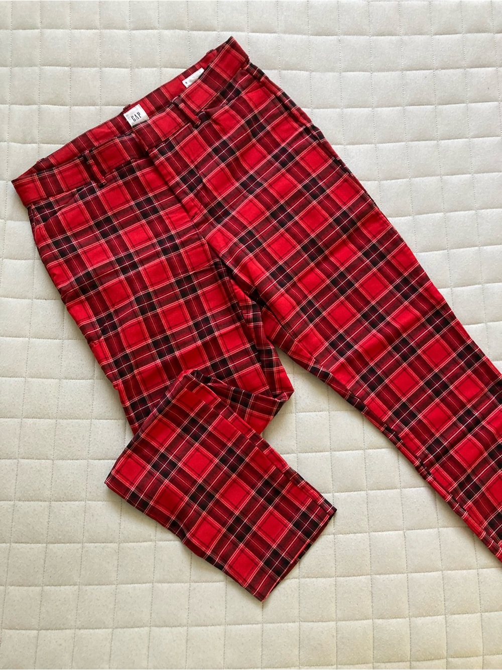 GAP Women’s Red and Black Plaid Trousers - Skinny Ankle Pants